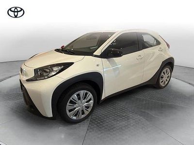 Usata Toyota Aygo X Active 72 CV (52 kW) 2025 Bianco SUV