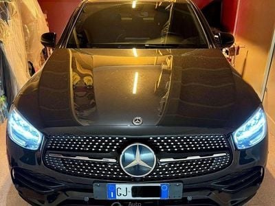 Usata Mercedes GLC200 Premium 245 CV (180 kW) 2019 Nero SUV