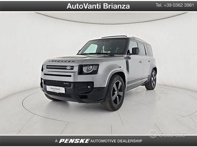 Usata Land Rover Defender SE Dynamic 400 CV (294 kW) 2023 Grigio SUV