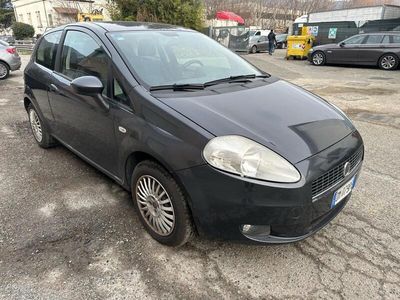 usata Fiat Grande Punto 1.3 MJT 75 CV 3 porte Dynamic NEO PATENTATI