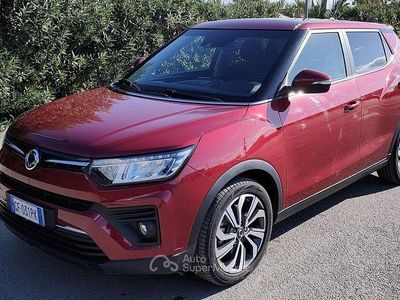 Usata Ssangyong (KGM) Tivoli 136 CV (100 kW) 2021 Rosso SUV