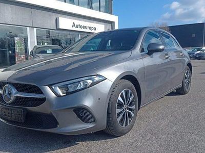 Usata Mercedes A200 Business 150 CV (110 kW) 2021 Grigio scuro Berlina