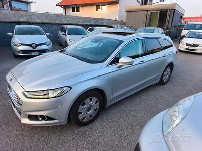 Usata Ford Mondeo Titanium 180 CV (132 kW) 2016 Argento Station wagon