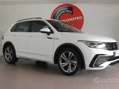 Usata VW Tiguan R 150 CV (110 kW) 2024 Bianco SUV