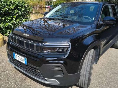 Käytetty Jeep Avenger Altitude 101 HP (74 kW) 2023 Musta Katumaasturi
