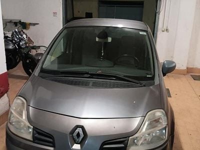 Grigio Usata 2008 Renault Modus Monovolume | 2500 €