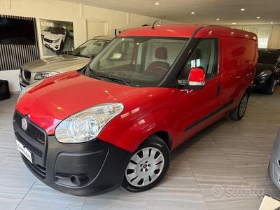Usata Fiat Doblò 105 CV (77 kW) 2014 Rosso Monovolume