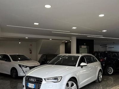 Usata Audi A3 Attraction 110 CV (80 kW) 2015 Bianco Berlina