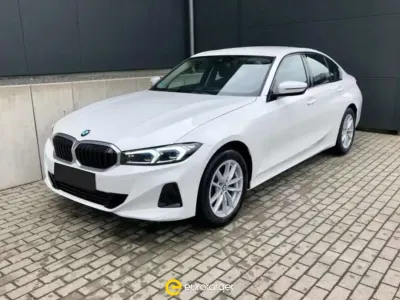 Usata BMW 318 156 CV (114 kW) 2025 Bianco Berlina
