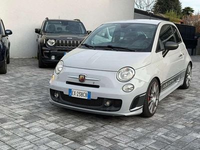 Usata Abarth 595 Custom 135 CV (99 kW) 2014 Grigio pastello Utilitaria