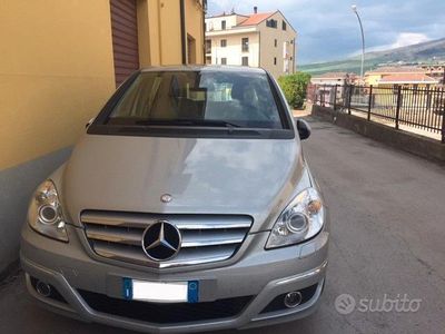 usata Mercedes B200 Turbo- Automatica - Leggi bene