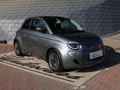 Usata Fiat 500e Icon 86 kW (118 CV) 2021 Grigio Berlina