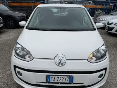 Usata VW up! CLUB 60 CV (44 kW) 2015 Bianco Utilitaria