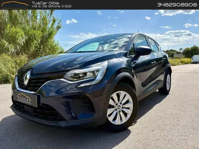 Käytetty Renault Captur Life 101 HP (74 kW) 2020 Sininen Katumaasturi