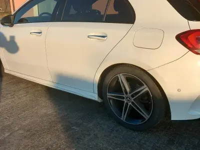 Usata Mercedes A180 116 CV (85 kW) 2019 Bianco Berlina