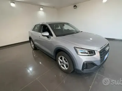 Usata Audi Q2 Business 116 CV (85 kW) 2024 Grigio SUV