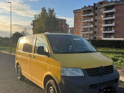 Usata VW T5 2008 Giallo Furgone