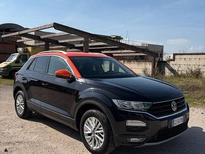 Begagnad VW T-Roc Business 116 HK (85 kW) 2021 Svart SUV