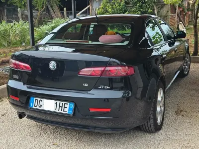 Usata Alfa Romeo 159 120 CV (88 kW) 2007 Nero Berlina
