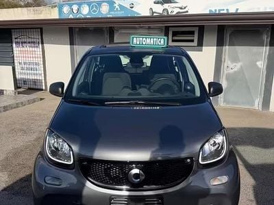 Usata Smart ForFour Passion 90 CV (66 kW) 2018 Grigio Utilitaria