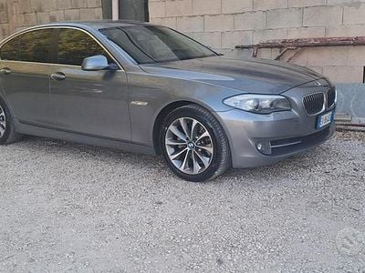 Usata BMW 520 184 CV (135 kW) 2014 Grigio Berlina