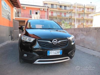 Usata Opel Crossland X Innovation 102 CV (75 kW) 2019 Nero SUV
