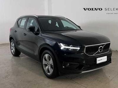 Usata Volvo XC40 Momentum 150 CV (110 kW) 2021 Nero SUV