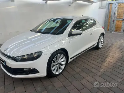 Usata VW Scirocco 140 CV (102 kW) 2010 Bianco Coupé