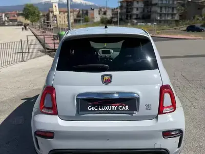 Usata Abarth 500 135 CV (99 kW) 2011 Grigio Berlina