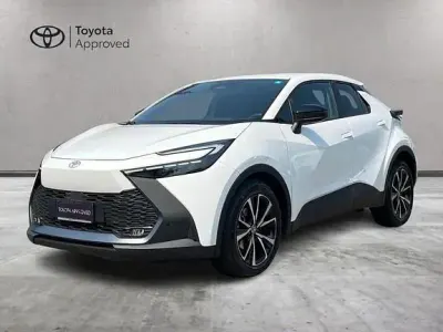 Usata Toyota C-HR Trend 198 CV (145 kW) 2023 Super white SUV