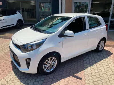 Usata Kia Picanto Urban 65 CV (47 kW) 2023 Bianco Utilitaria