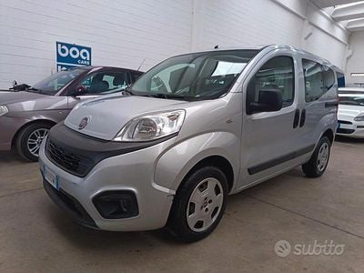 Usata Fiat Qubo Lounge 80 CV (58 kW) 2018 Grigio Monovolume