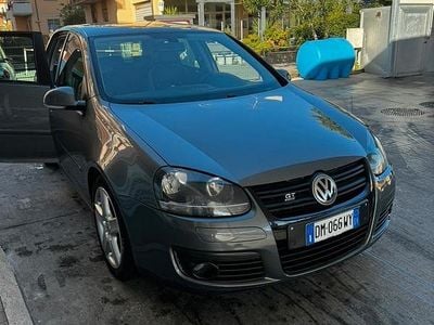 Begagnad VW Golf V GT 140 HK (102 kW) 2007 Grå Sedan