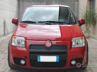 Usata Fiat Panda 100 CV (73 kW) 2009 Rosso Utilitaria