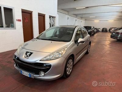 Usata Peugeot 207 75 CV (55 kW) 2009 Grigio Berlina