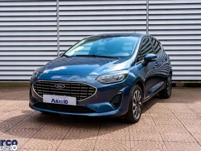 Usata Ford Fiesta Titanium 125 CV (91 kW) 2022 Blu metallizzato Utilitaria