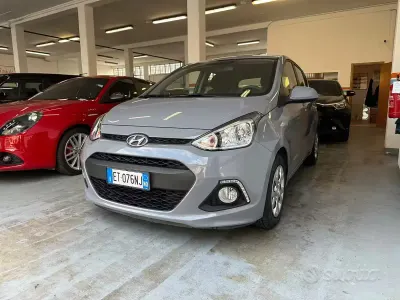 Usata Hyundai i10 67 CV (49 kW) 2014 Grigio Utilitaria