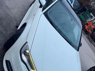 Usata Audi A3 Attraction 105 CV (77 kW) 2013 Bianco Berlina