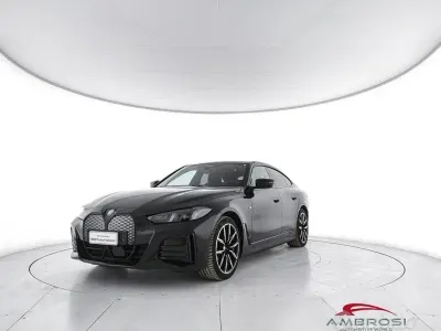 Usata BMW i4 M Sport 339 kW (462 CV) 2025 Nero Berlina