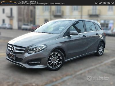 Usata Mercedes B180 Premium 109 CV (80 kW) 2018 Grigio Monovolume