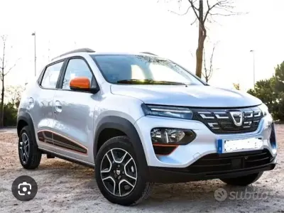 Usado Dacia Spring 18 kW (25 CV) 2021 Gris Utilitario
