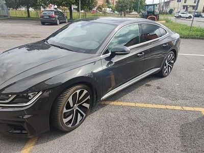 Usata VW Arteon Sportline 190 CV (139 kW) 2019 Grigio Berlina