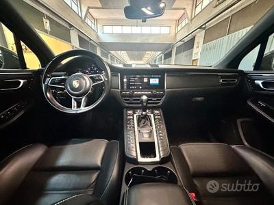 Usata Porsche Macan 265 CV (194 kW) 2021 Grigio SUV