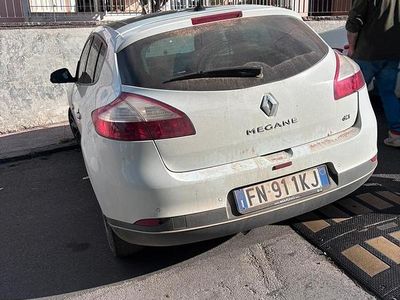 Begagnad Renault Mégane III 130 HK (95 kW) 2013 Halvkombi