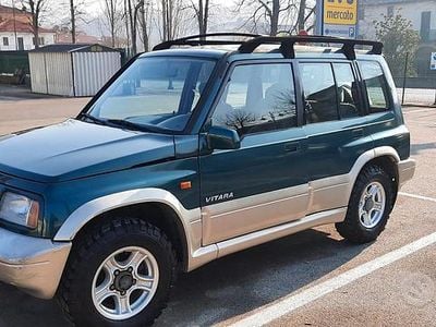 Second-hand Suzuki Vitara 96 CP (70 kW) 1998 Berlinǎ