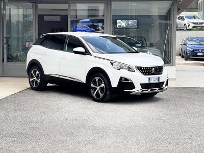 Usata Peugeot 3008 131 CV (96 kW) 2018 Bianco SUV