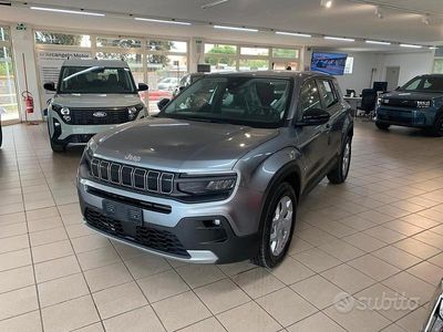 Nuova Jeep Avenger Altitude 100 CV (73 kW) 2025 Grigio SUV