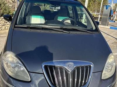 Usata Lancia Musa 90 CV (66 kW) 2008 Grigio Monovolume