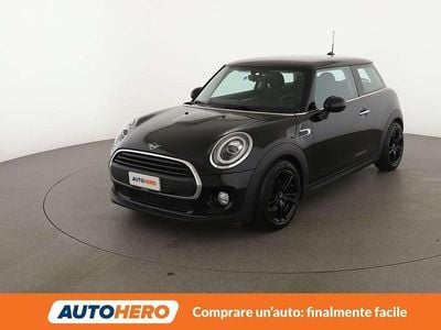 Begagnad Mini ONE 75 HK (55 kW) 2019 Svart Halvkombi