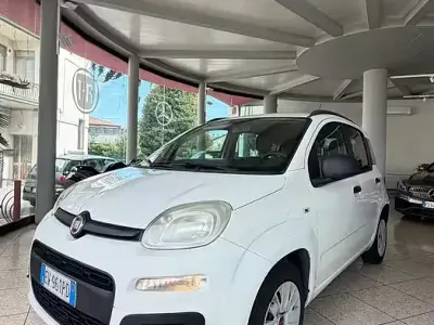 Usata Fiat Panda Easy 75 CV (55 kW) 2014 Bianco Utilitaria